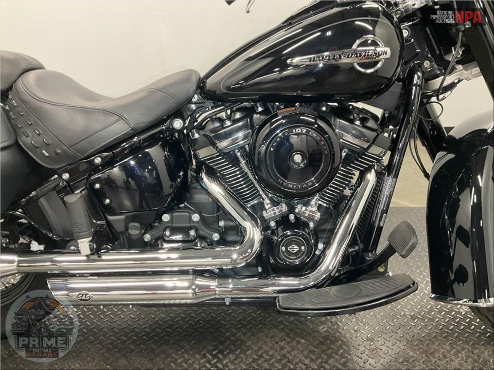 2019 Harley-Davidson FLHC HERITAGE CLASSIC — фото 6