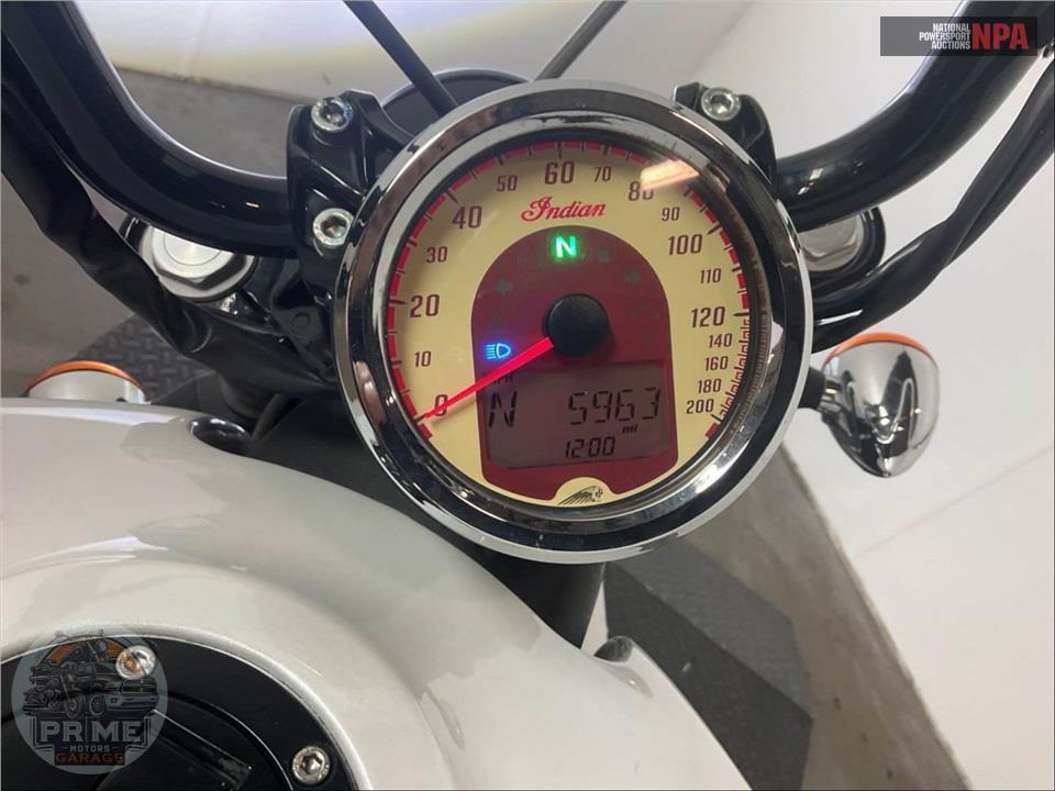 2017 Indian Motorcycle SCOUT SIXTY (PEARL WHITE) — фото 5