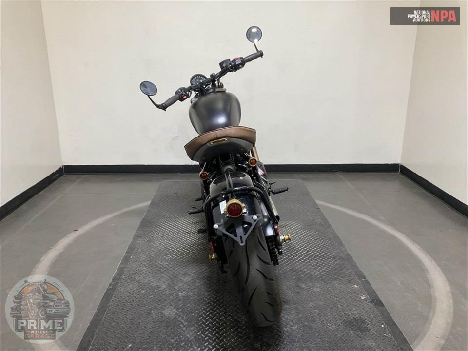 2023 Triumph BONNEVILLE BOBBER — фото 4