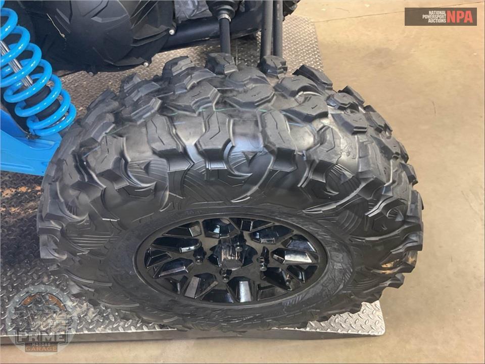 2022 Can-Am MAVERICK X3 MAX RS TURBO RR — фото 22