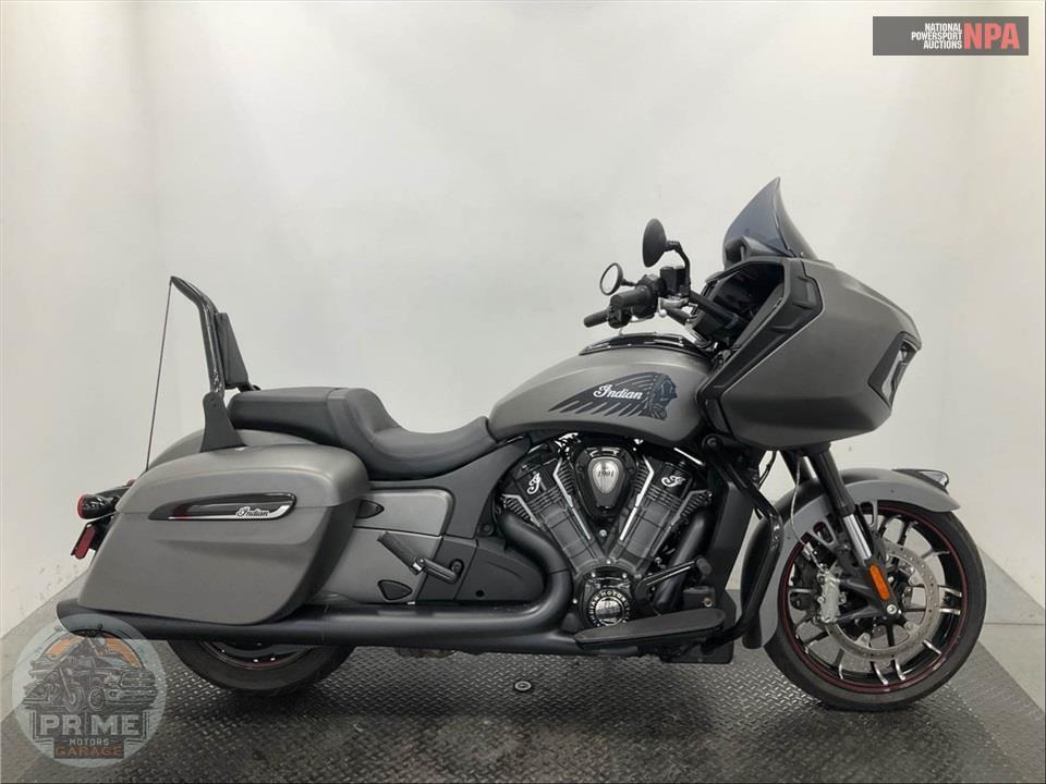 2023 INDIAN MOTORCYCLE CHALLENGER DARK HORSE (SMOKE)