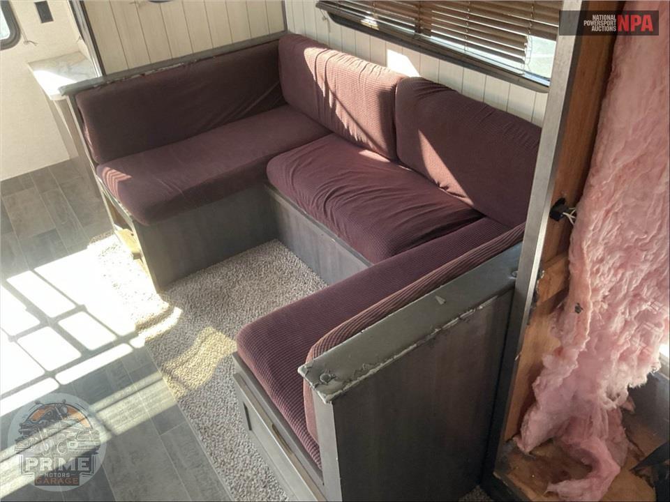 2019 Crossroads Rv M-259 RL - SUNSET TRAIL SUPER LITE SERIES — фото 10