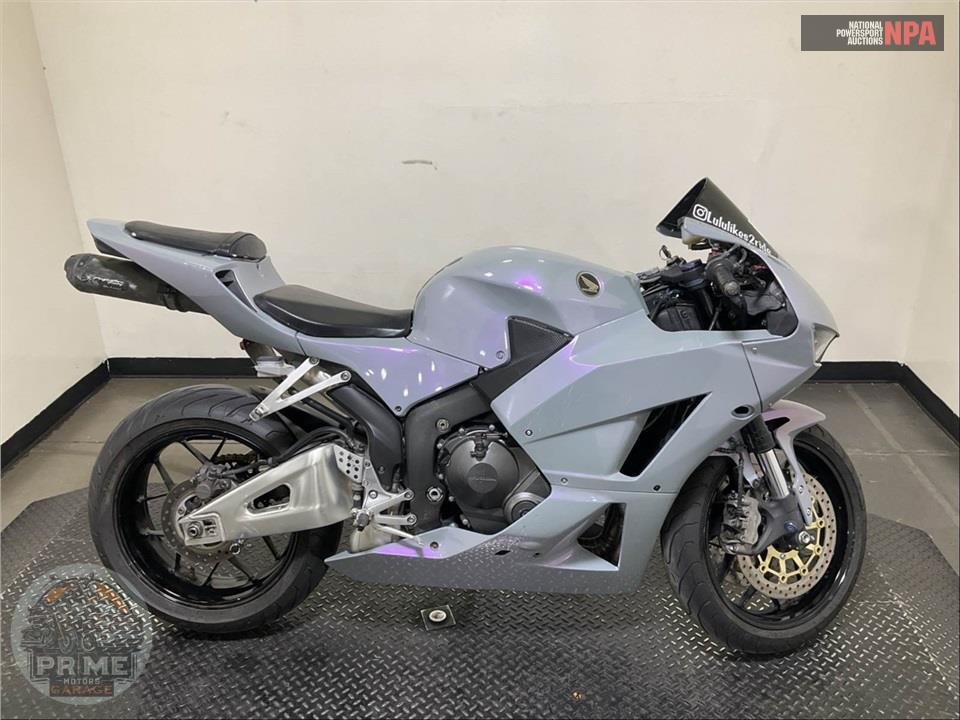 2016 Honda CBR600RRG — фото 1