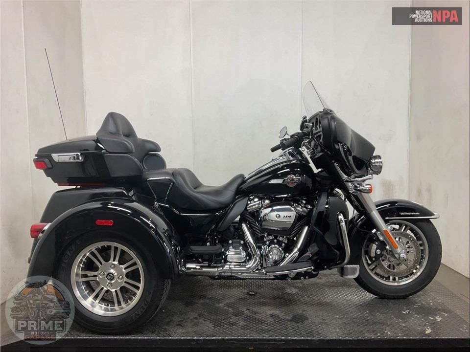2024 Harley-Davidson FLHTCUTG TRI GLIDE ULTRA CLASSIC — фото 1