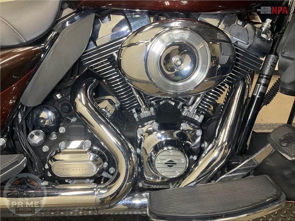 2011 Harley-Davidson FLHTK ELECTRA GLIDE UL LI — фото 6