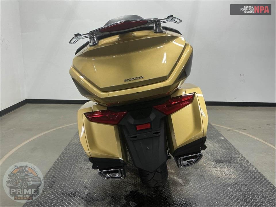 2025 Honda GOLD WING TOUR 50TH ANNIVERSARY — фото 4