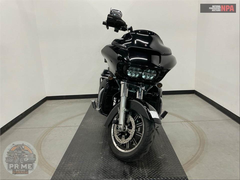 2016 Harley-Davidson FLTRU ROAD GLIDE ULTRA — фото 2
