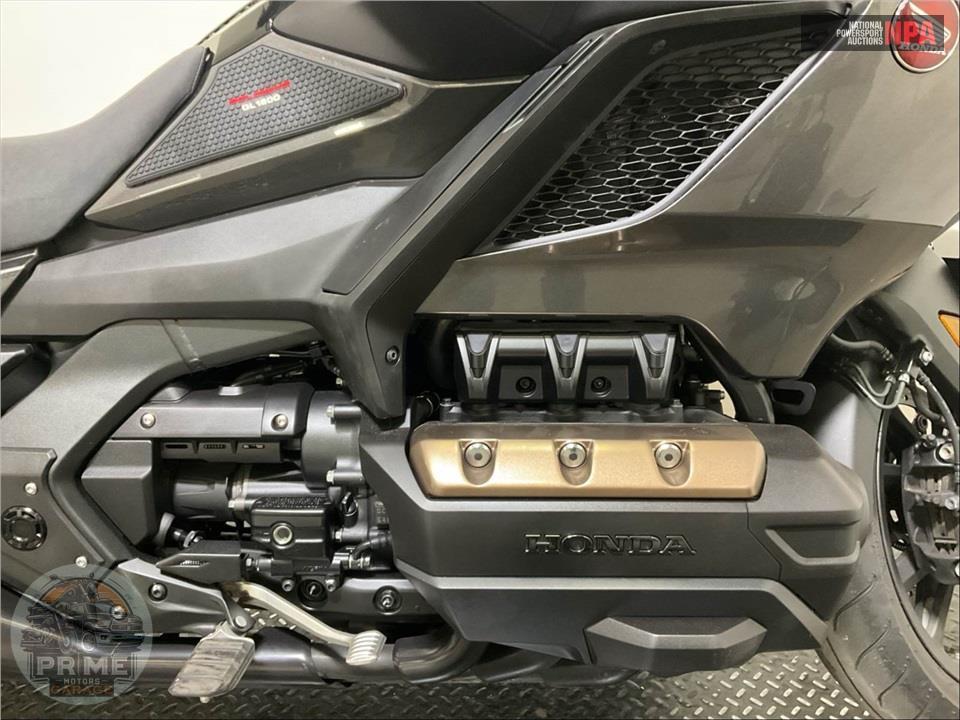 2024 Honda GL1800 GOLDWING TOUR — фото 7