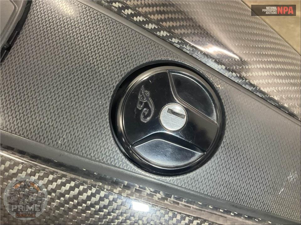 2022 Indian Motorcycle FTR R CARBON — фото 17