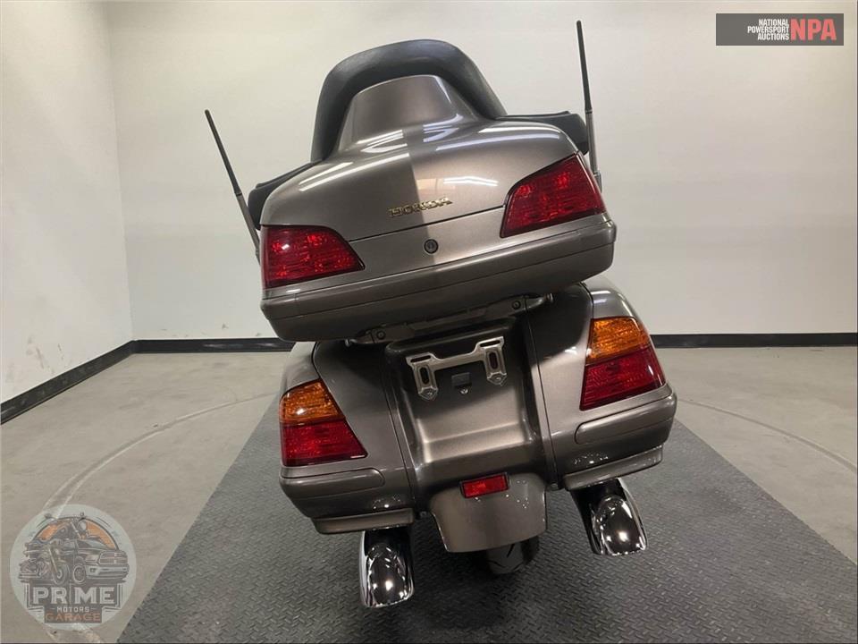 2004 Honda GL18004 GOLDWING — фото 4