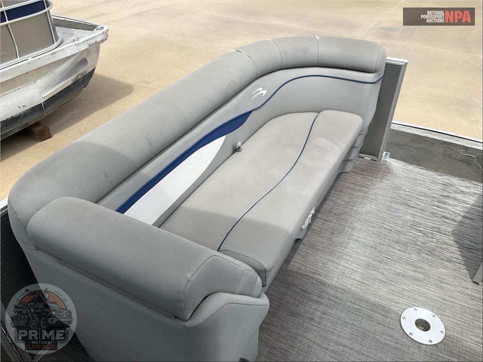 2023 Bennington Pontoons 22 SF(*)S SERIES L=23/E=1-115HP YAMAHA OB — фото 47
