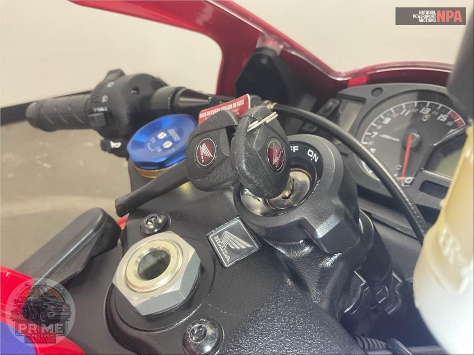 2024 Honda CBR600RR ABS — фото 11