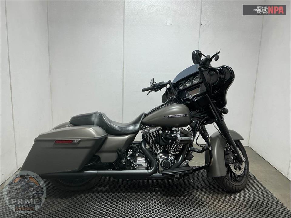 2016 HARLEY-DAVIDSON FLHXS STREET GLIDE SPECIAL
