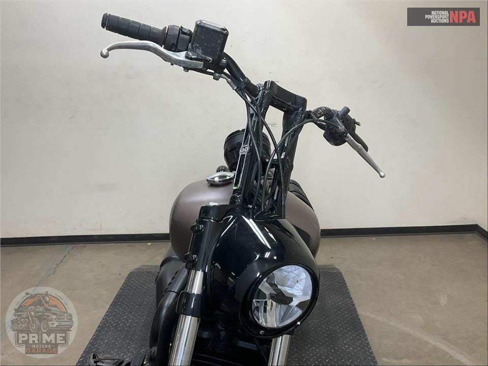 2025 Indian Motorcycle SPORT SCOUT LIMITED WITH TECHOLOGY PACKAGE (COLOR) — фото 18