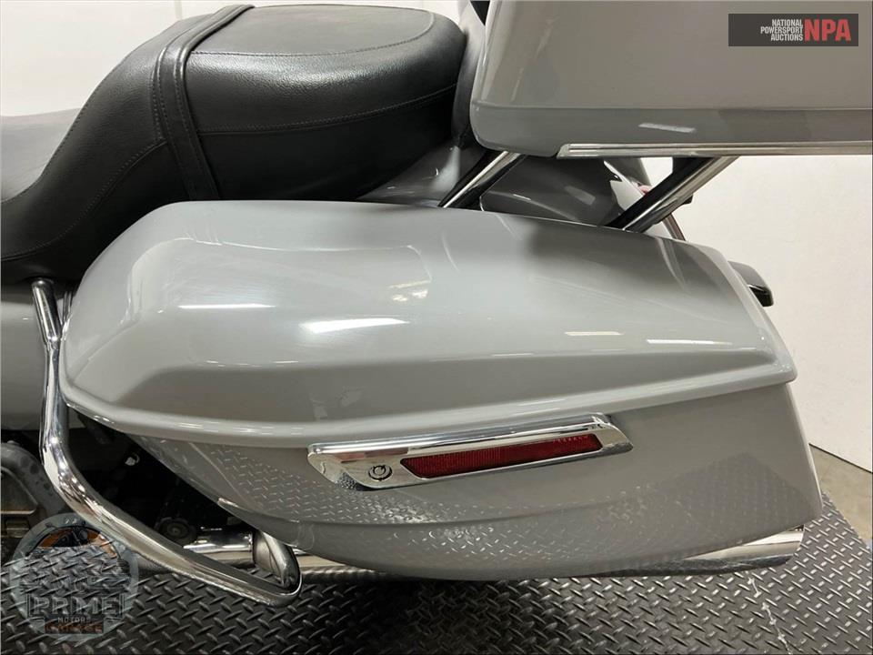 2025 Harley-Davidson FLHXU STEET GLIDE ULTRA — фото 21