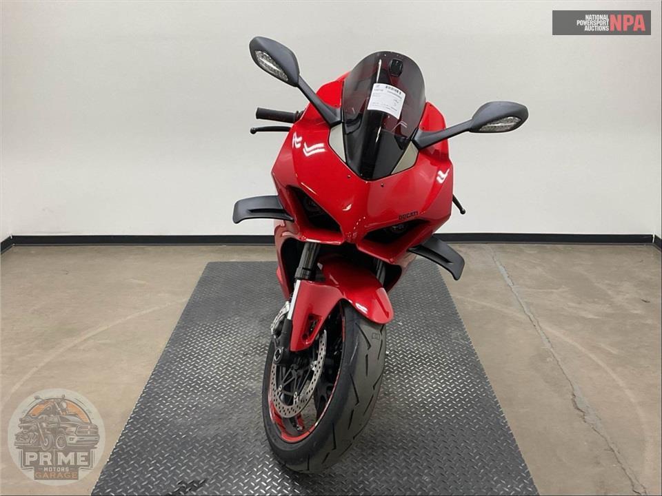 2022 Ducati PANIGALE V4 — фото 2