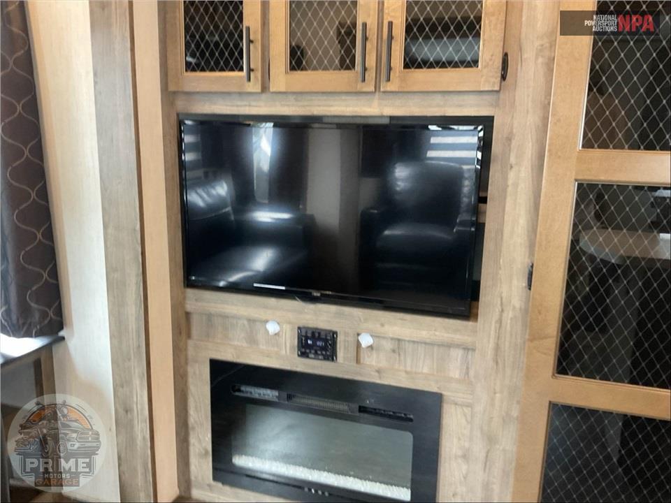 2021 Sabre By Forest River M-36BHQ - FIFTH WHEEL SERIES — фото 16