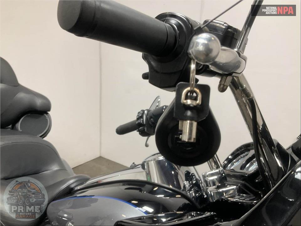 2022 Harley-Davidson FLTRK ROAD GLIDE LIMITED — фото 12
