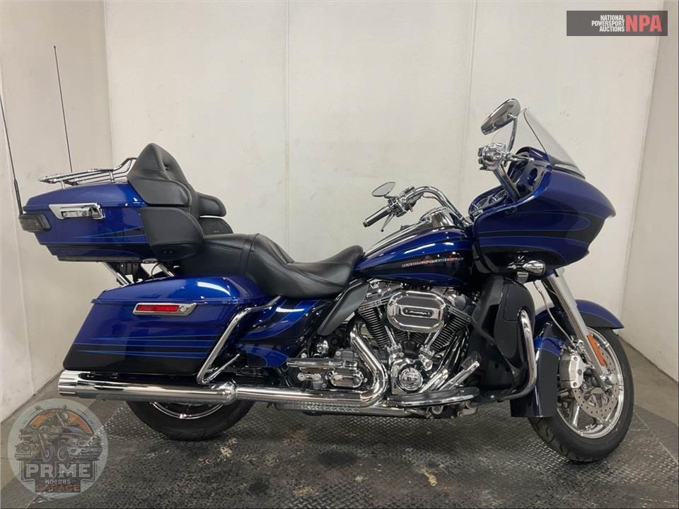 2015 Harley-Davidson FLTRUSE CVO ROAD GLIDE ULTRA — фото 1