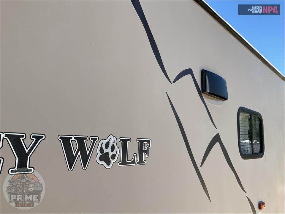 2019 Cherokee By Forest River M-26RR - GREY WOLF TOY HAULER SERIES — фото 32