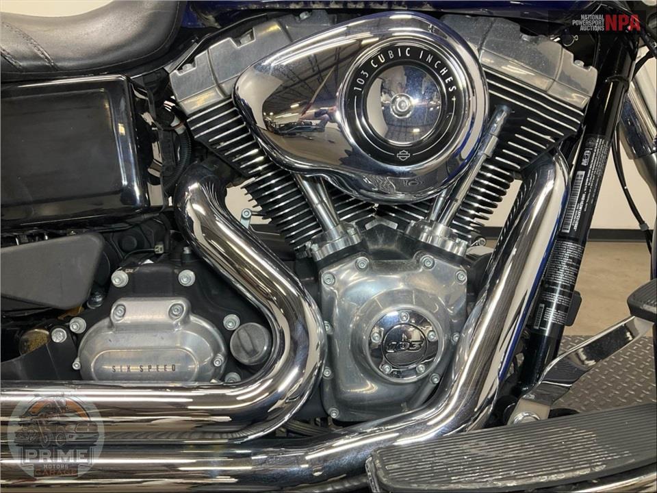 2015 Harley-Davidson FLD-103 DYNA SWITCHBACK — фото 6