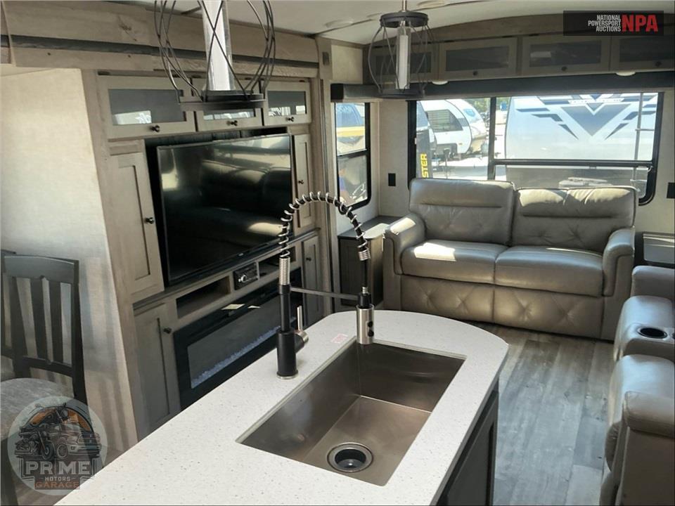 2021 Keystone Rv M-330 RL - OUTBACK SERIES — фото 9