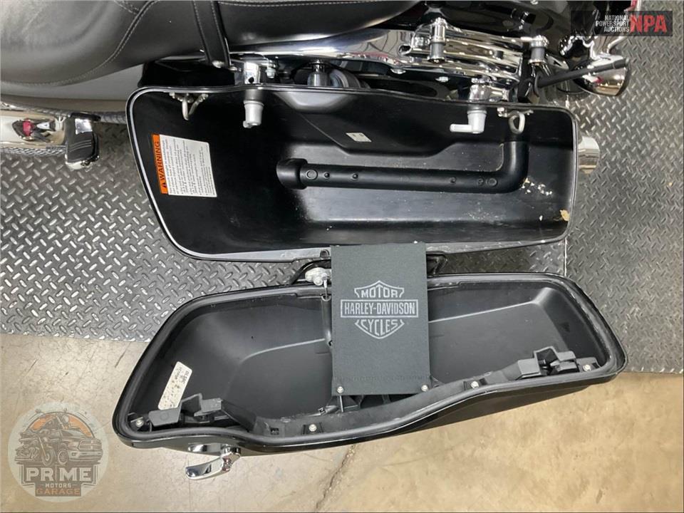 2019 Harley-Davidson FLHX STREET GLIDE — фото 20