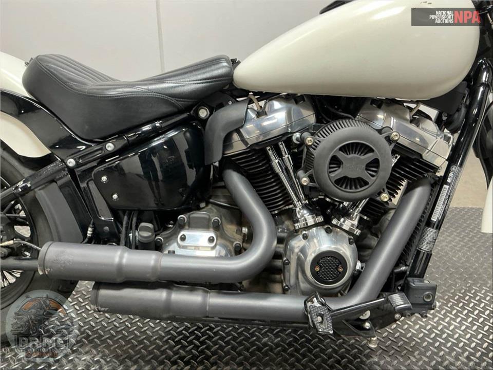 2018 Harley-Davidson FLSL SOFTTAIL SLIM — фото 6