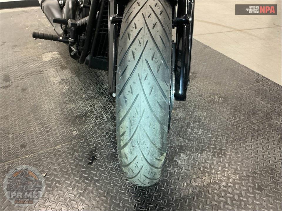 2025 Indian Motorcycle SPORT SCOUT LIMITED WITH TECHOLOGY PACKAGE (COLOR) — фото 17