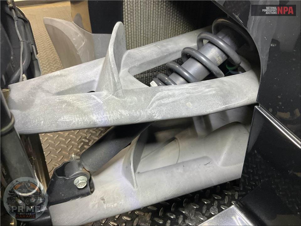 2010 Can-Am SPYDER RT-S SE5 — фото 48