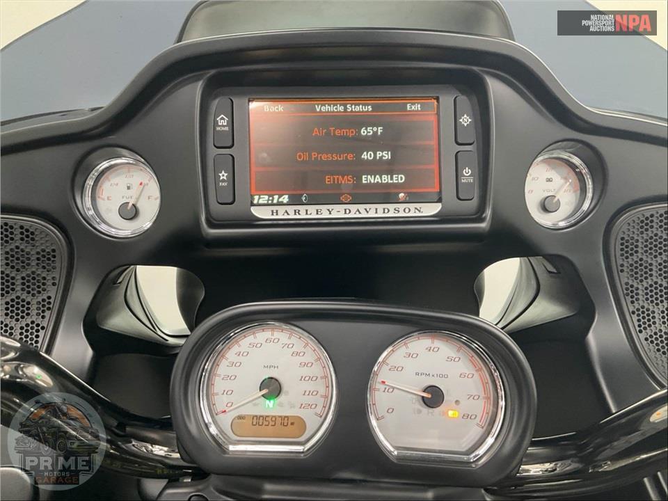 2015 Harley-Davidson FLTRXS ROAD GLIDE SPECIAL — фото 5