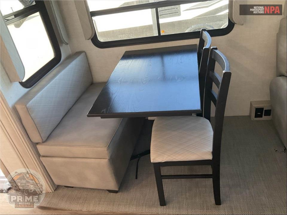 2022 East To West M-375BH-OK - TANDARA FIFTH WHEEL SERIES — фото 16