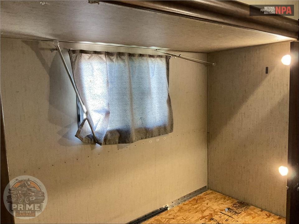 2018 Sandpiper By Forest River M-383RBLOK - FIFTH WHEEL SERIES — фото 13