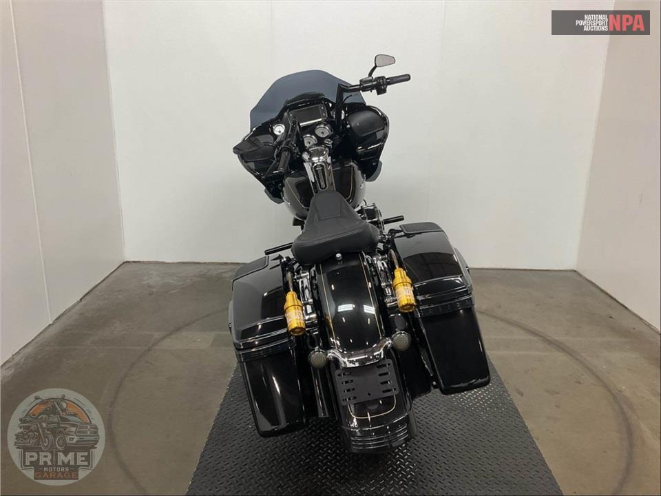 2016 Harley-Davidson FLTRXS ROAD GLIDE SPECIAL — фото 4