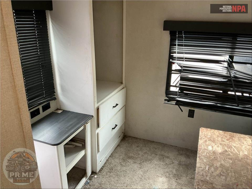 2022 Keystone Rv M-38 FQTS - HIDEOUT SERIES — фото 15