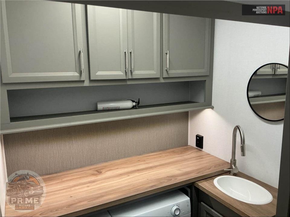 2025 Keystone Rv M-3840 LRK - SPRINTER FIFTH WHEEL SERIES — фото 20
