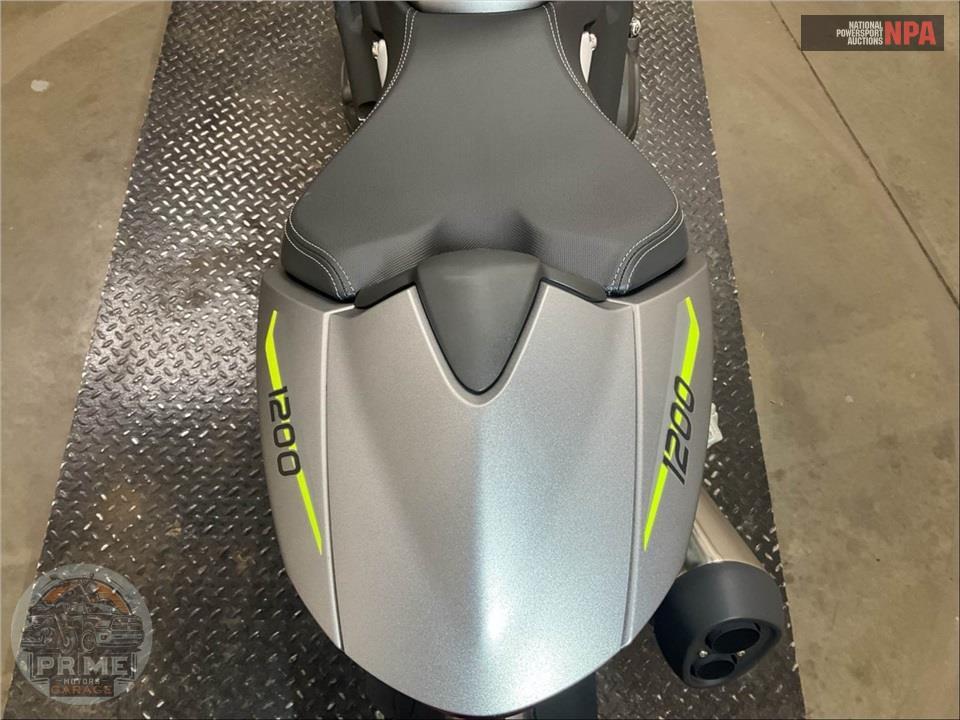 2024 Triumph SPEED TRIPLE 1200 RS — фото 13
