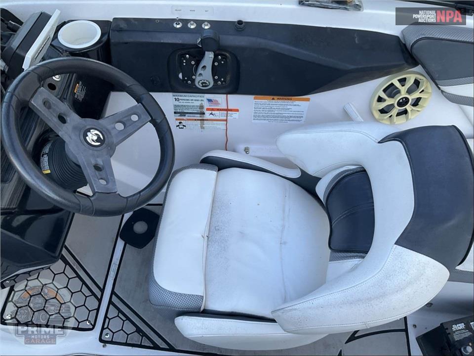 2019 Scarab 215 ID L=21/E=1 150HP ROTAX JD — фото 9
