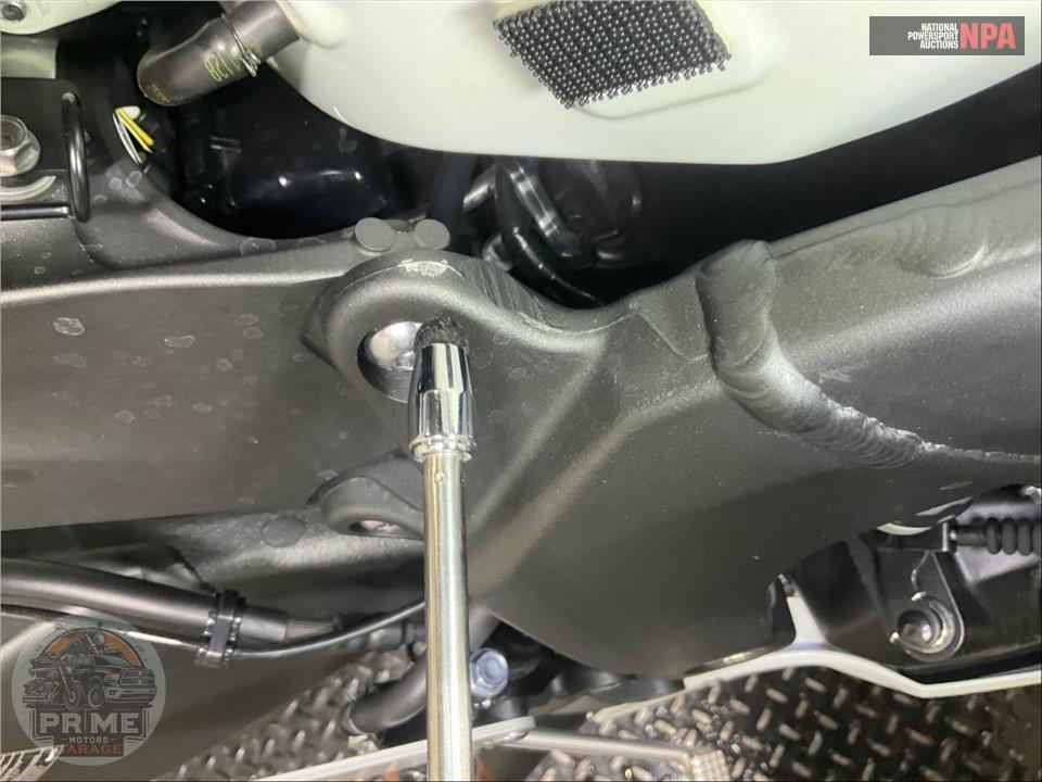 2025 Kawasaki ZX636KSFAL NINJA ZX-6R — фото 16
