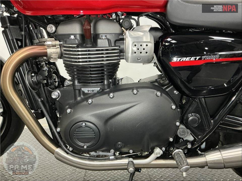 2020 Triumph STREET TWIN 900 (RED) — фото 7