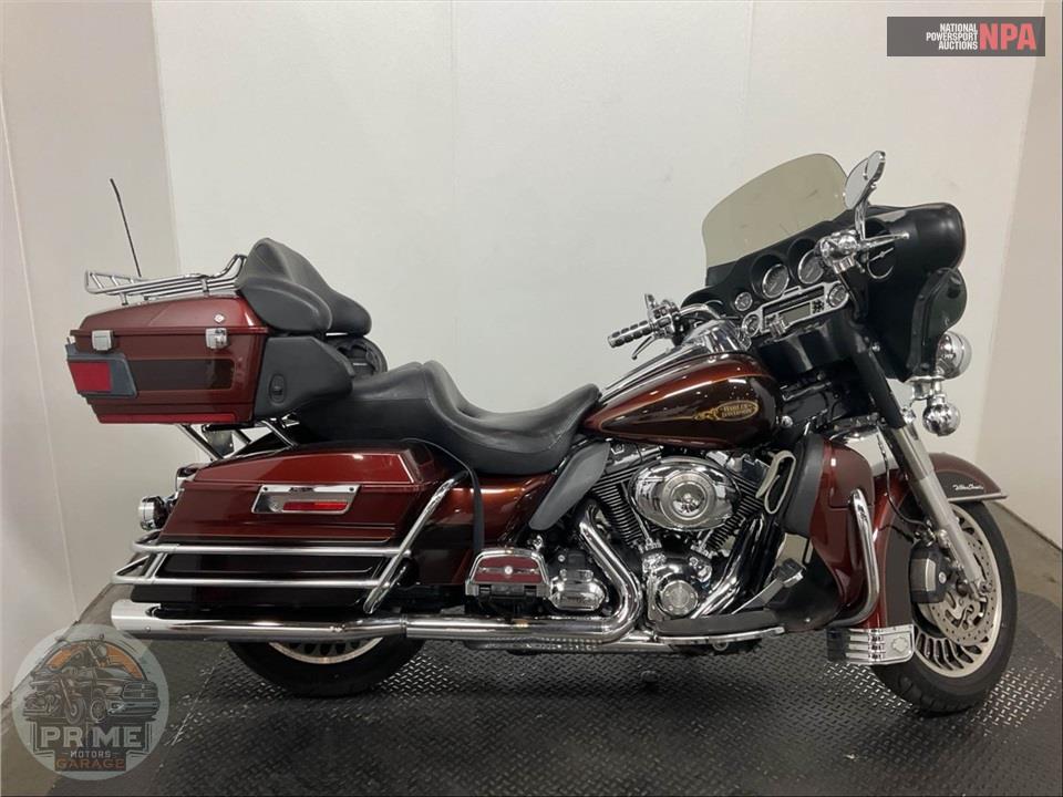 2009 Harley-Davidson FLHTCU ULTRA CLASSIC ELECTRA GLIDE — фото 1