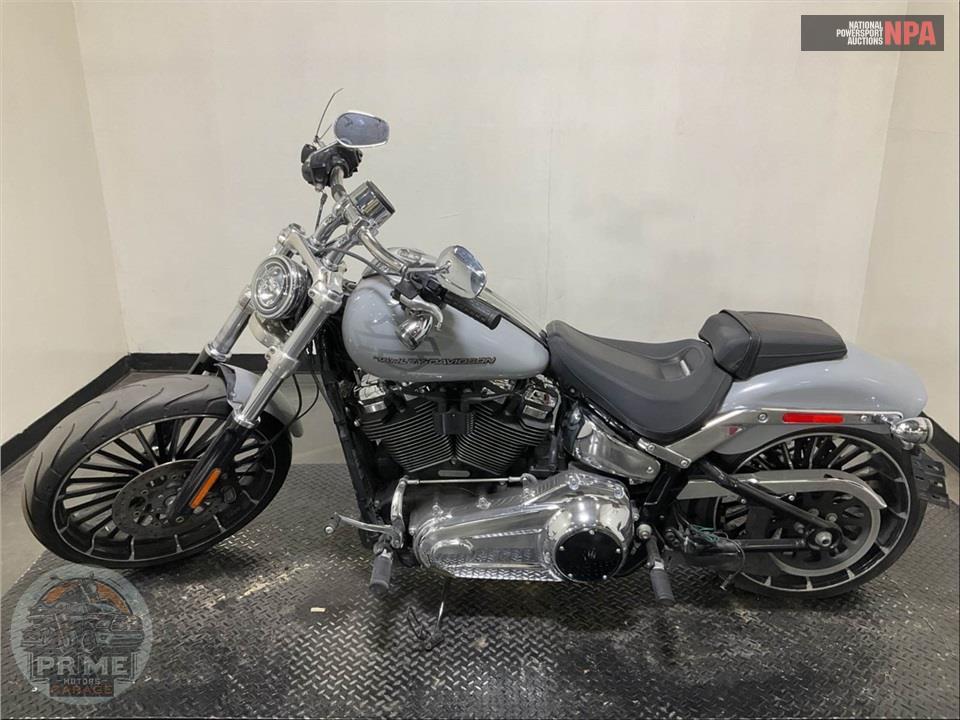 2025 Harley-Davidson FXBR BREAKOUT — фото 3