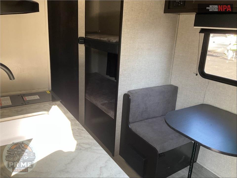 2022 Jayco M-174 BH - JAY FLIGHT SLX BAJA EDITION SERIES — фото 6