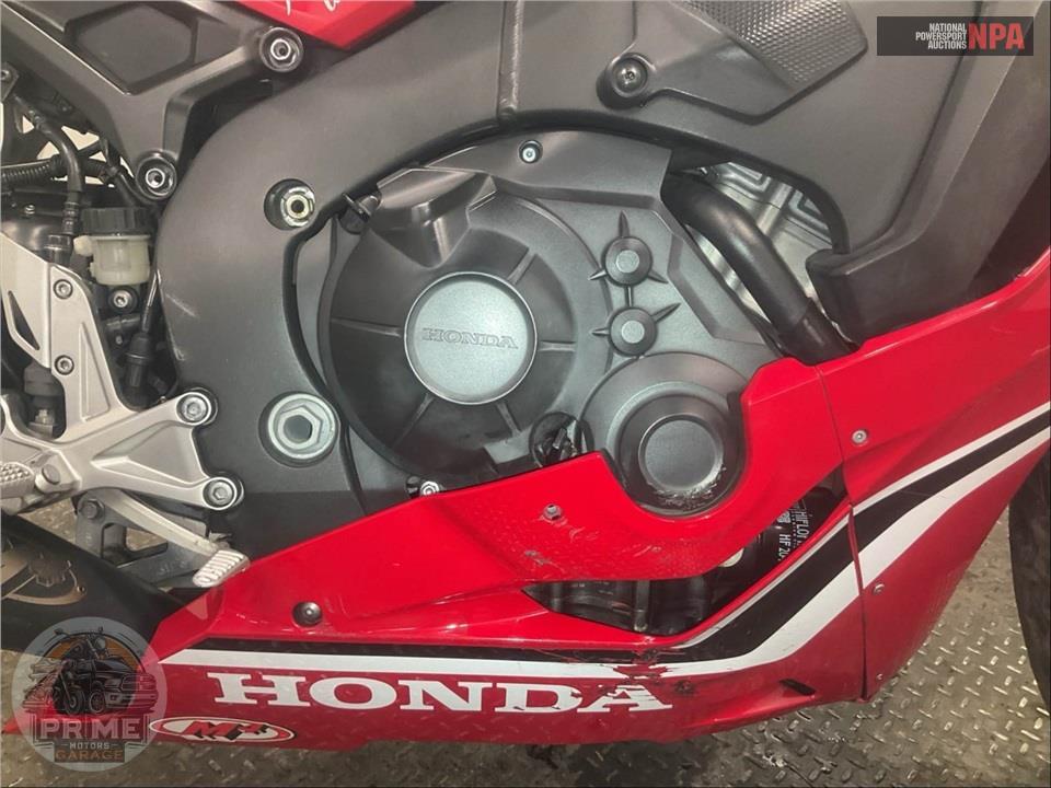 2021 Honda CBR1000RA (ABS) — фото 7