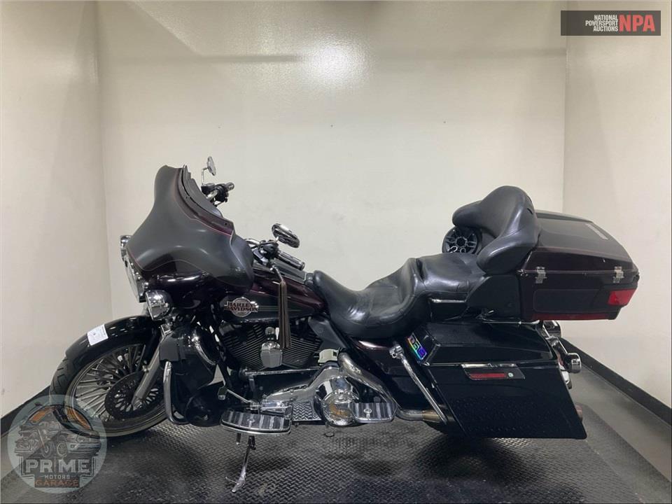 2005 Harley-Davidson FLHTCUI ULTRA CLASSIC ELECTRA GLIDE — фото 3