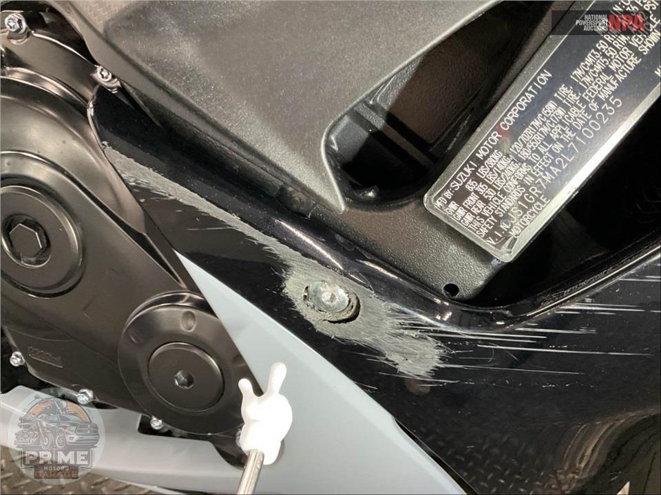 2020 Suzuki GSX-R750M0 — фото 16