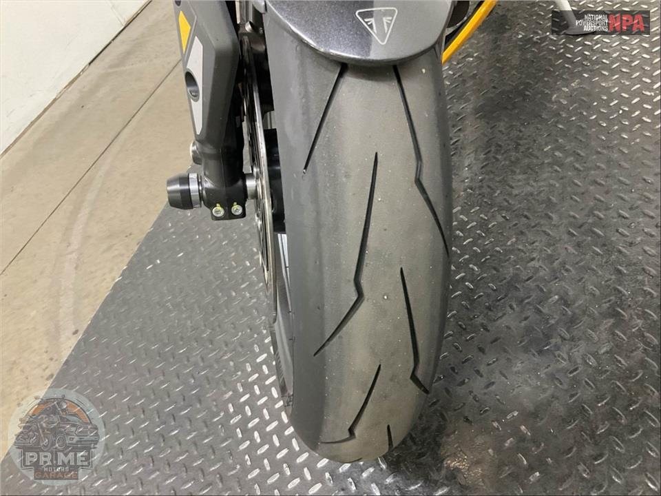 2026 Triumph STREET TRIPLE 765 MOTO2 RS (TWO TONE) — фото 13