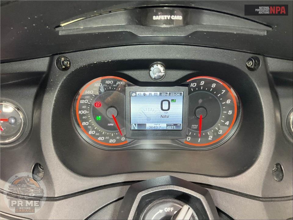 2017 Can-Am SPYDER RT SE6 LIMITED — фото 5