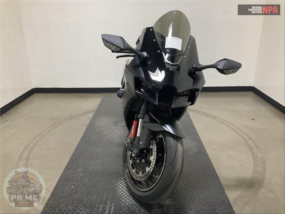 2025 Kawasaki ZX1002MSFAL NINJA ZX-10R — фото 2