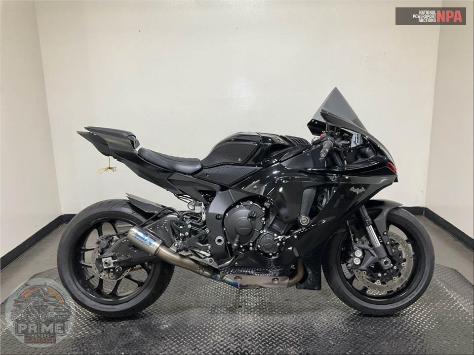 2020 Yamaha YZF-R1 — фото 1